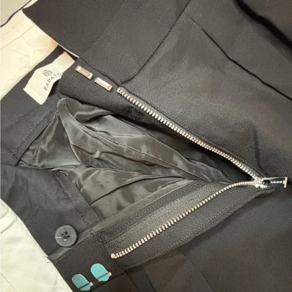 Aritzia Babaton Black pants - Picture 5 of 7
